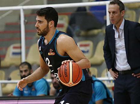 שובר את השיאים של עצמו. מנקו (מנהלת הליגה)