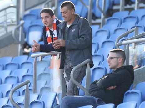 אוהדי ראשל"צ. חטפו השפלה קשה