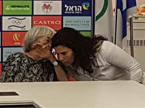 קלטי עם ארד. זכתה להכרה עם מהוועד האולימפי