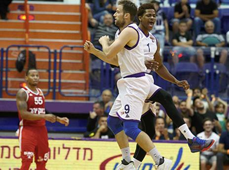 הסגולים יחגגו גם בשישי? (אלן שיבר)