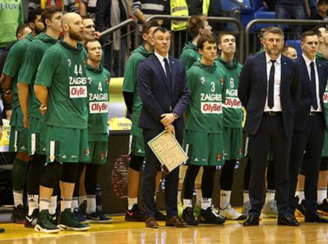 החליט להישאר בז'לגיריס. שאראס (אלן שיבר)