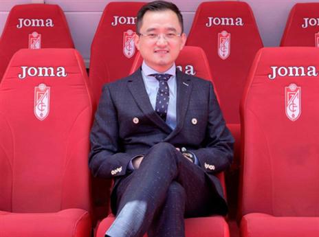 הנשיא ליז'אנג. אחראי להבאת אצילי לגרנאדה (האתר הרשמי של גרנאדה)