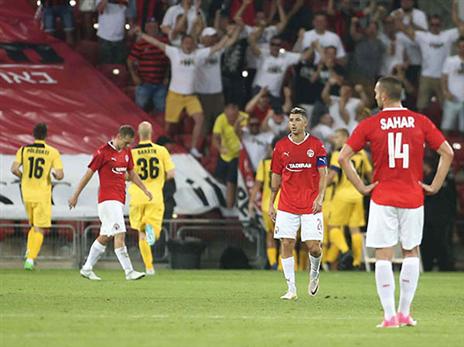 גם העונה האירופית הקודמת נפתחה בניצחון דחוק (אלן שיבר)