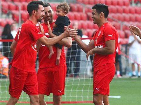 ברדה עם קואנקה. החלוץ ייעדר, מצבו של הקיצוני עדיין לא ברור לקראת לודוגורץ (אלן שיבר)