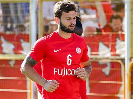 ממשיך להתאמן כרגיל. גוטליב