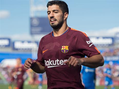 סוארס. הפעם הוא בתמונת ההרכב של ברצלונה (Getty)