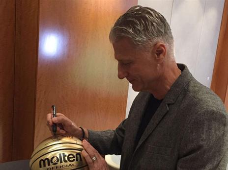 גדול כדורסלני ישראל (צילום: רועי ברקוביץ')