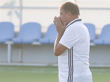 אלישע. "לא מרגיש נרדף" (דני מרון)