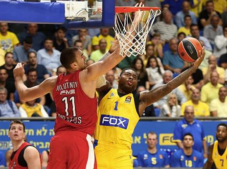 תומאס. "נלחמנו עד הסוף" (אלן שיבר)