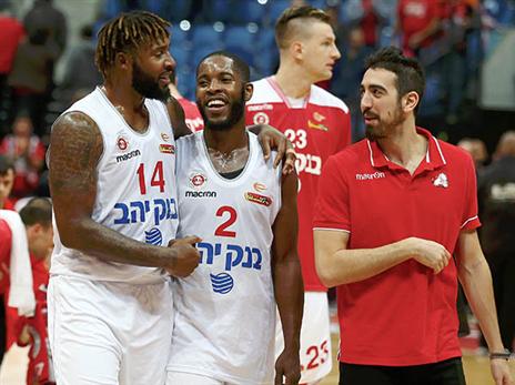 למרות המחצית השניה, חיוכים בסיום