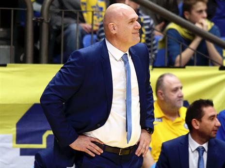 נשאר בחלק העליון של הטבלה. ספאחיה (אלן שיבר)