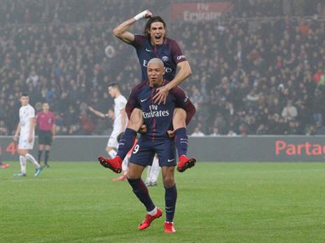 חגיגה אתמול של פ.ס.ז' (getty)