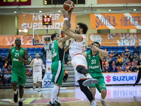 קרופורד חזר בענק (מנהלת)