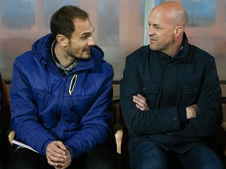 קרויף עם גארסיה. פיתח מערכת יחסים טובה עם ראיקוביץ' (דני מרון)