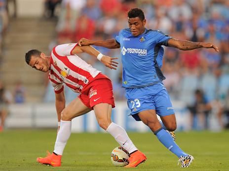 חמד במדי אלמריה. מעל 100 הופעות בליגה הספרדית (Getty)