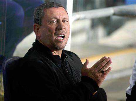 קלינגר. סטירה מצלצלת (אלן שיבר)