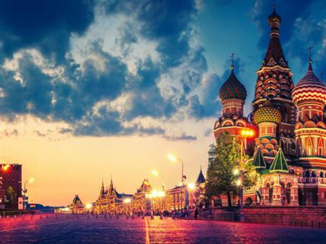 כך נראה לילה לבן בכיכר האדומה