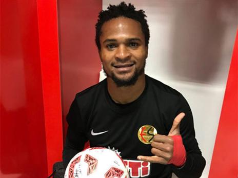 אופואדו מתקרב למכבי ת"א