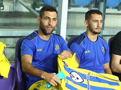 שכטר עשוי לערוך בכורה בהרכב (אלן שיבר)