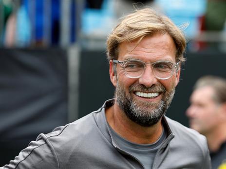 קלופ רוצה לגרום למוריניו לחייך (GETTY)