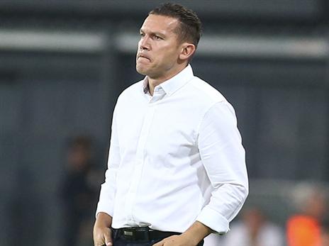 כאב ראש לבכר (אלן שיבר)