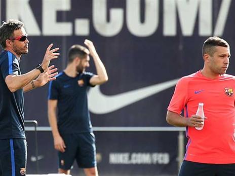 הסכסוך גרם לניפוי? ג'ורדי אלבה ולואיס אנריקה (Getty)