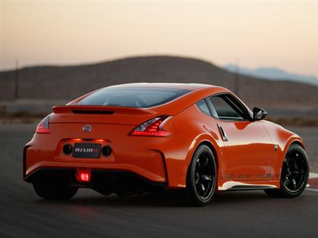 ניסאן 370Z קופה. עשור של הצלחה למכונית הספורט היפנית (צילום: יצרן)