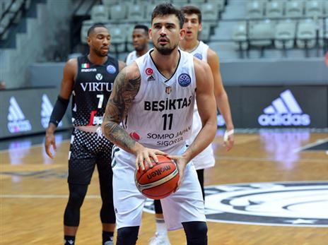 "לא תקפתי את איבנוביץ'. אני לא חיה" (FIBA)