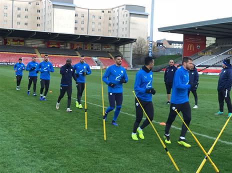 מתיחות ושיחות אישיות