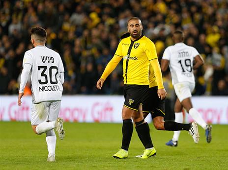 במקום האחרון. ערן לוי (ניר קידר)