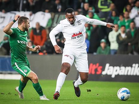 לא הרשים. מרסיאל (עודד קרני)