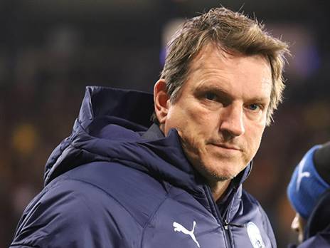 הרצוג. בונה על ביטון כבלם שלישי (פיי-פר-לנס)