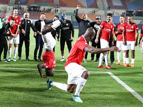 יחבור לג'ון אוגו? (דני מרון)