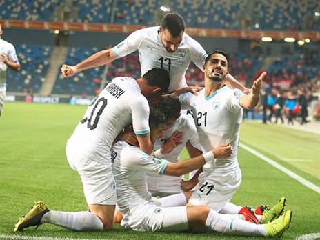 נבחרת אפורה, אך מתנהלת נכון (אלן שיבר)