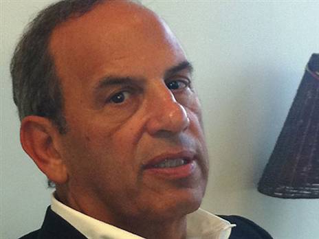 פרנקל. מקבל תמיכה מהשרה רגב (מנהלת הליגה)