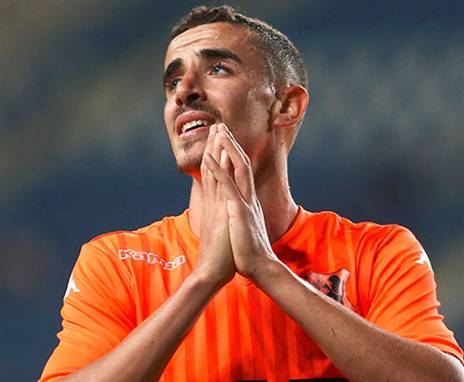 מאיים ומבשל. חזיזה (אלן שיבר)