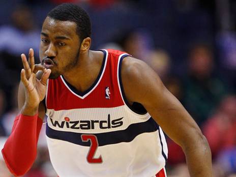 וול. צוחק כל הדרך לבנק (Getty)