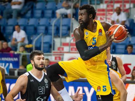 האנטר. הראה ניצוצות (האתר הרשמי)