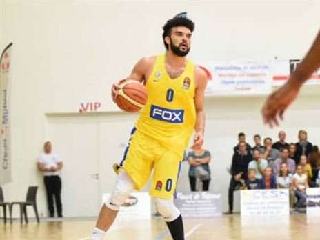 בראיינט, נראה טוב (באדיבות טורניר פרו סטארס)