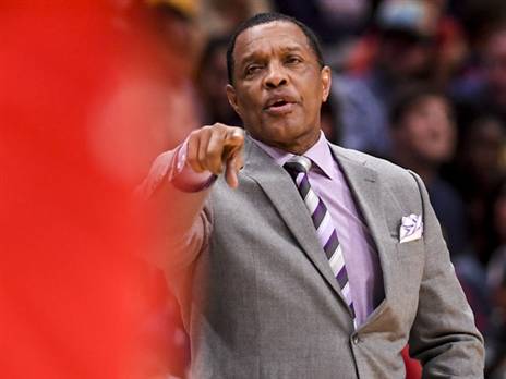 ממתין להולידיי ולזאיון. ג'נטרי (getty)