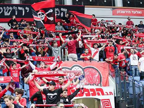 הקהל עשה שמח בארנה (דני מרון)