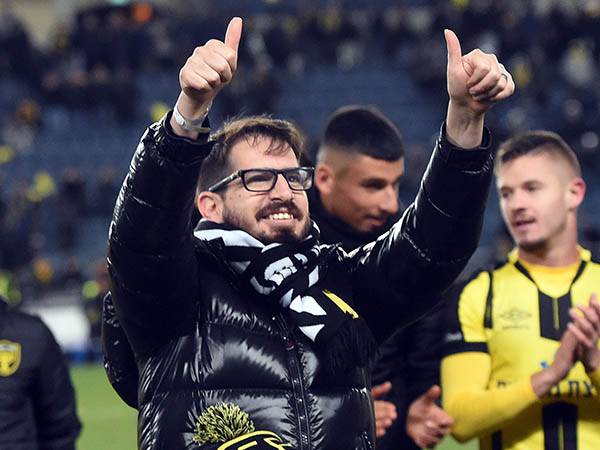 "לא יודע מה זו עונה פיננסית". חוגג לאחר הניצחון על חיפה (צילום: ברני ארדוב)