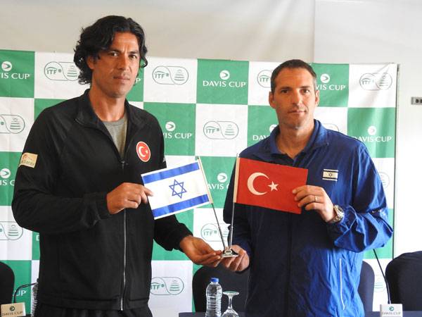 שני הקפטנים (צילום: לידור גולדברג, איגוד הטניס)