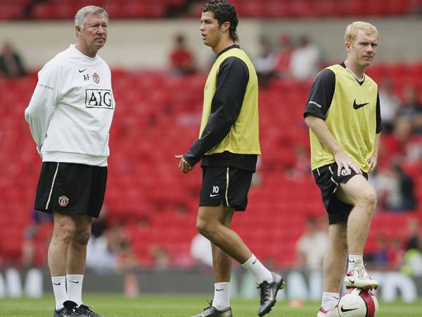 רונאלדו, פרגוסון וסקולס. רק אחד נשאר נאמן לפורטוגלי (Getty)