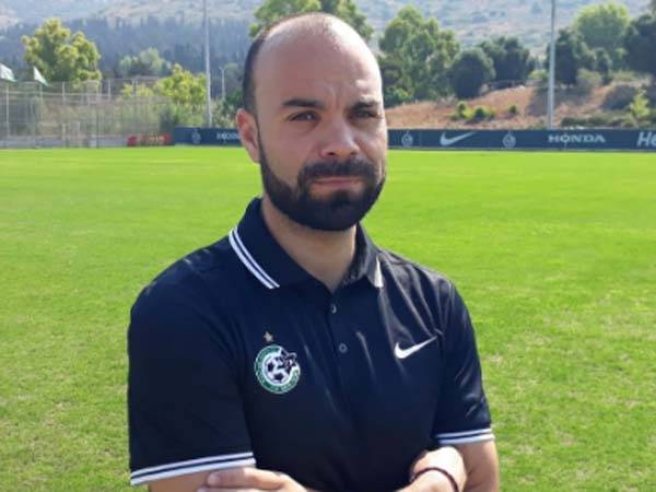 מתאו חוגג אליפות ראשונה (האתר הרשמי של מכבי חיפה)