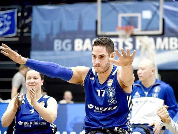 שבו. "לא צריכים את יום הזיכרון כדי לזכור"