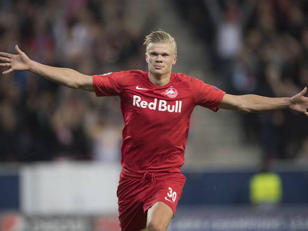 גם הולאנד עבר בבית החרושת של זלצבורג (GETTY)