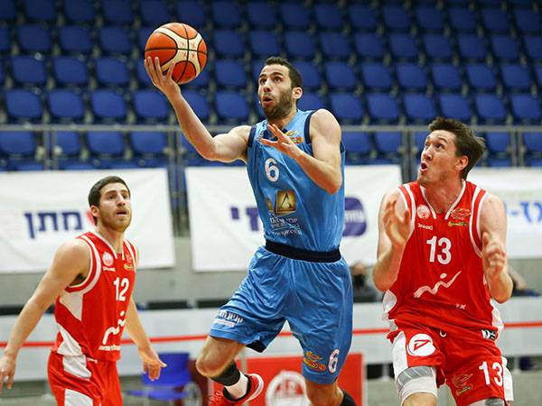 (לירון מולדובן, מנהלת הליגה)