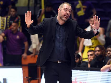 דדאס. נשאר ביוון (מנהלת הליגה)