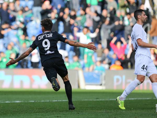 אפריאט חוגג שער. יגיע לנתניה? (לירון מולדובן)